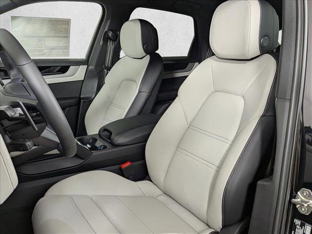 New 2026 Porsche Cayenne image 5