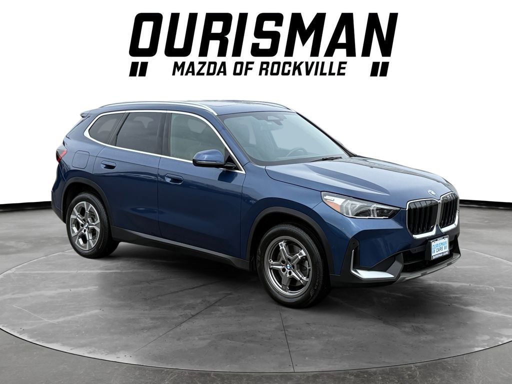 Used 2023 BMW X1 xDrive28i w/ Convenience Package AWD/4WD image 1