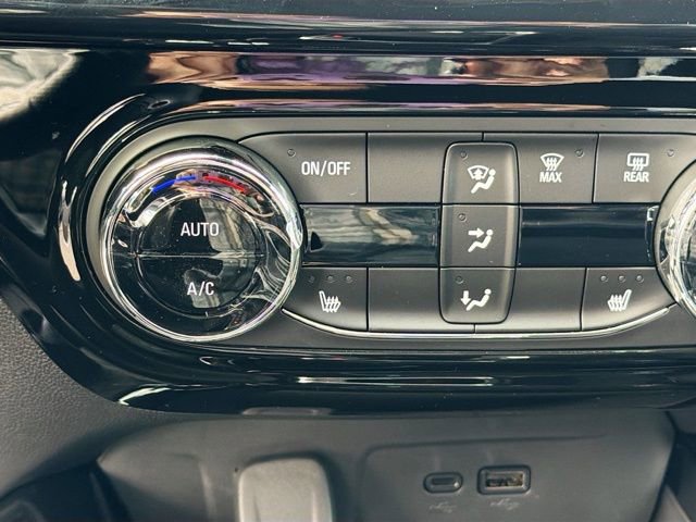 New 2026 Chevrolet Trax RS w/ Driver Confidence Package image 21