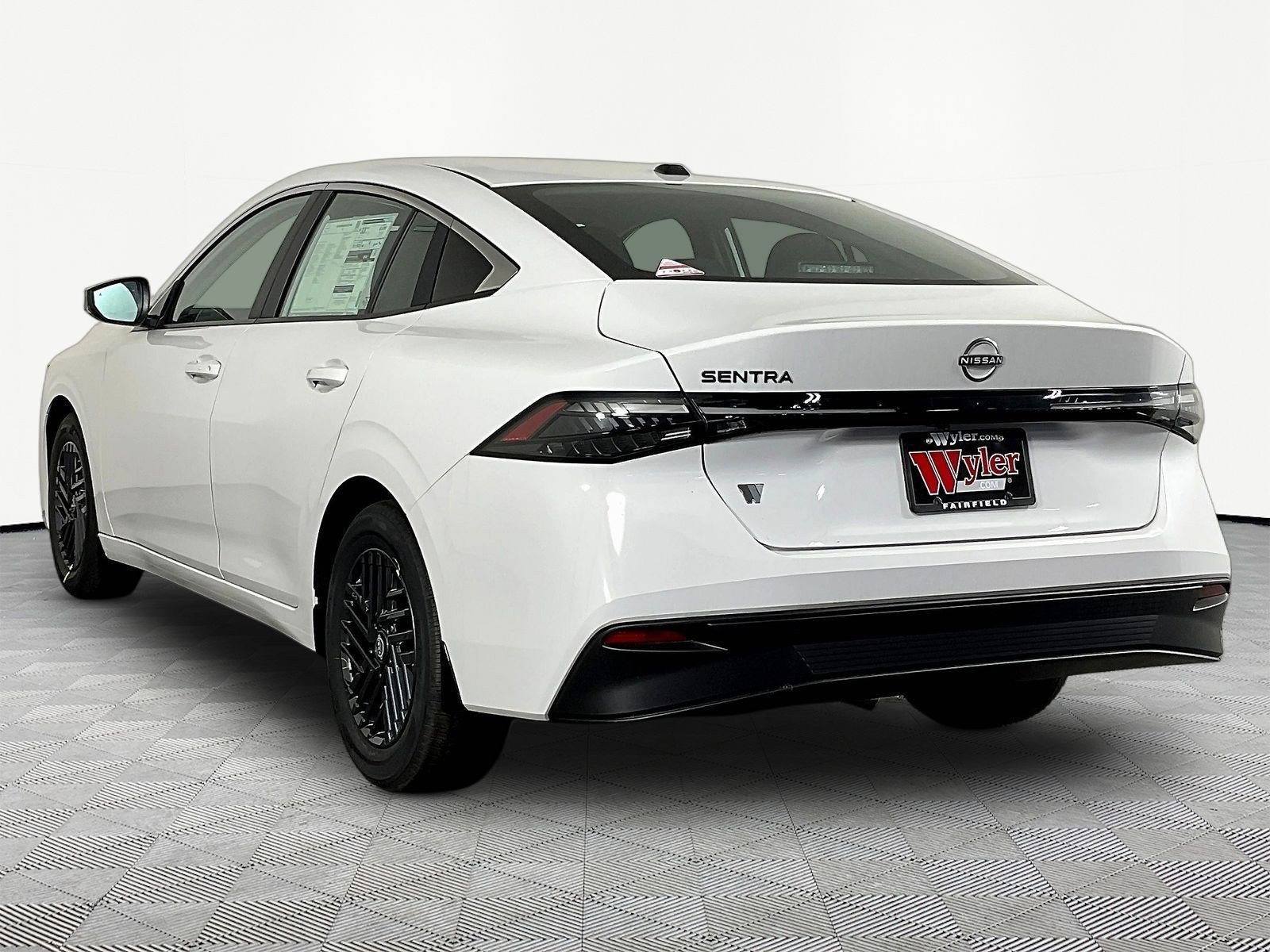 New 2026 Nissan Sentra SV w/ SV Convenience Package FWD image 4