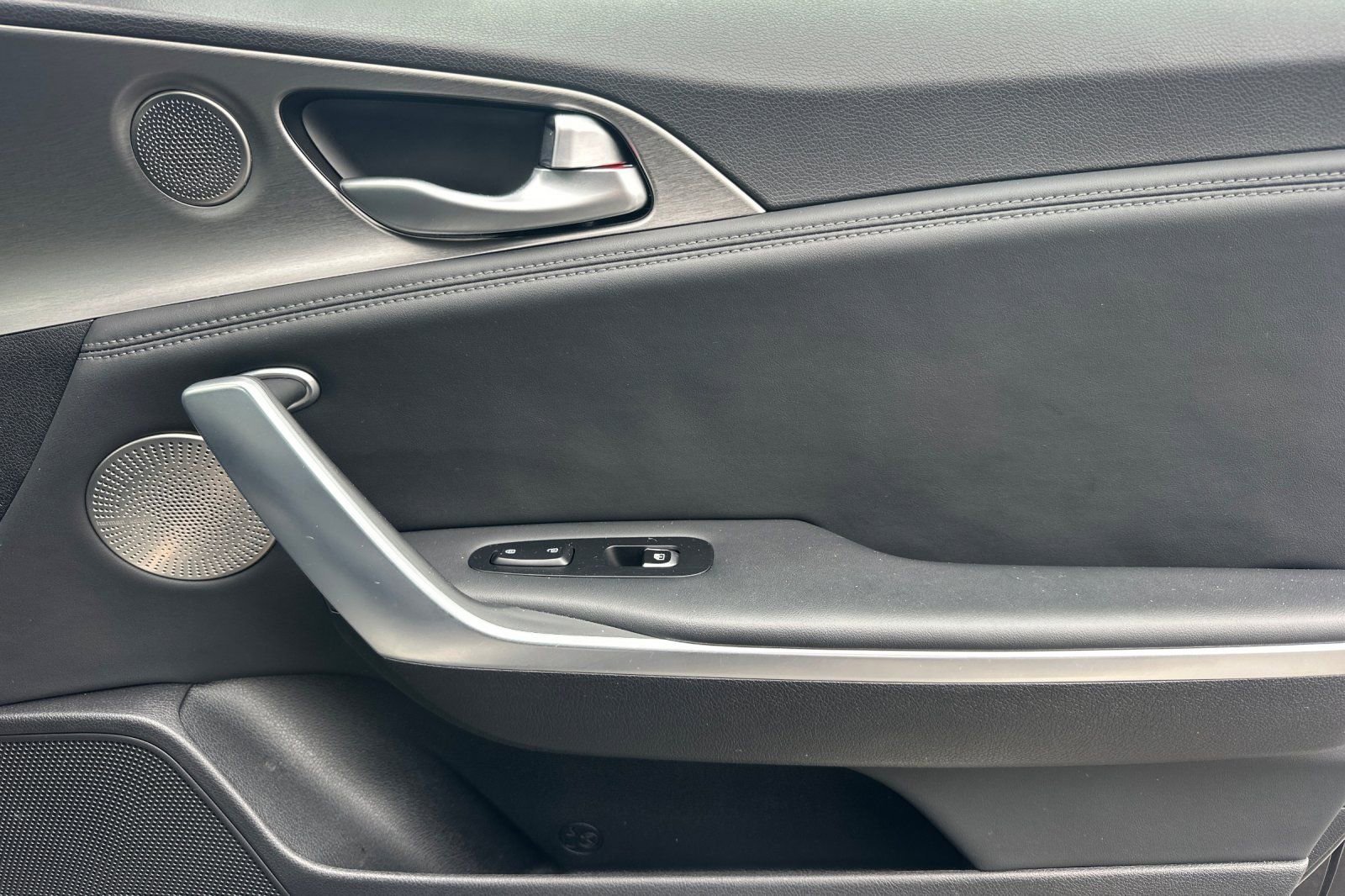 Used 2019 Kia Stinger GT2 RWD image 19