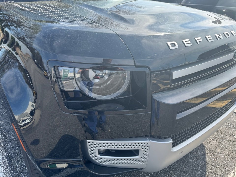 Certified 2025 Land Rover Defender 110 S image 24