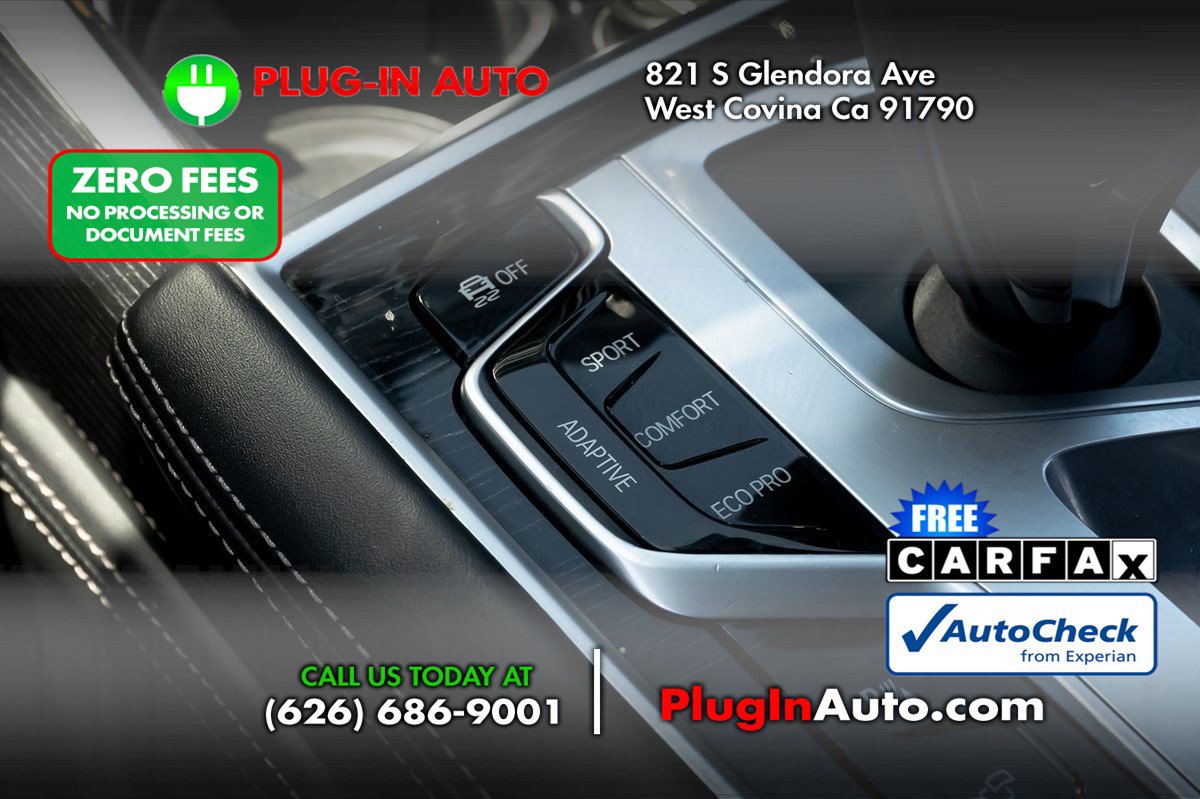 Used 2019 BMW 750i w/ Executive Package RWD image 25