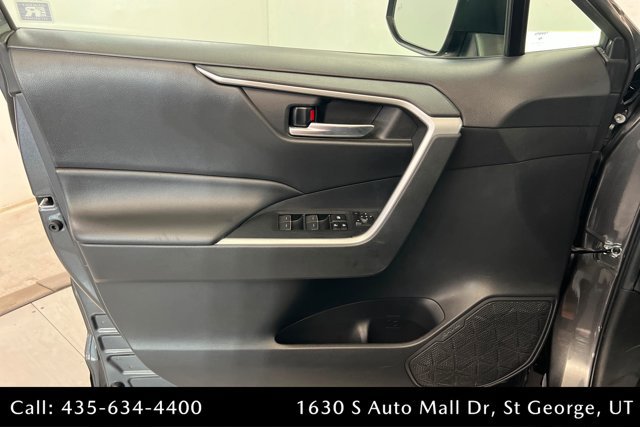 Used 2023 Toyota RAV4 XLE w/ Convenience Package FWD image 15