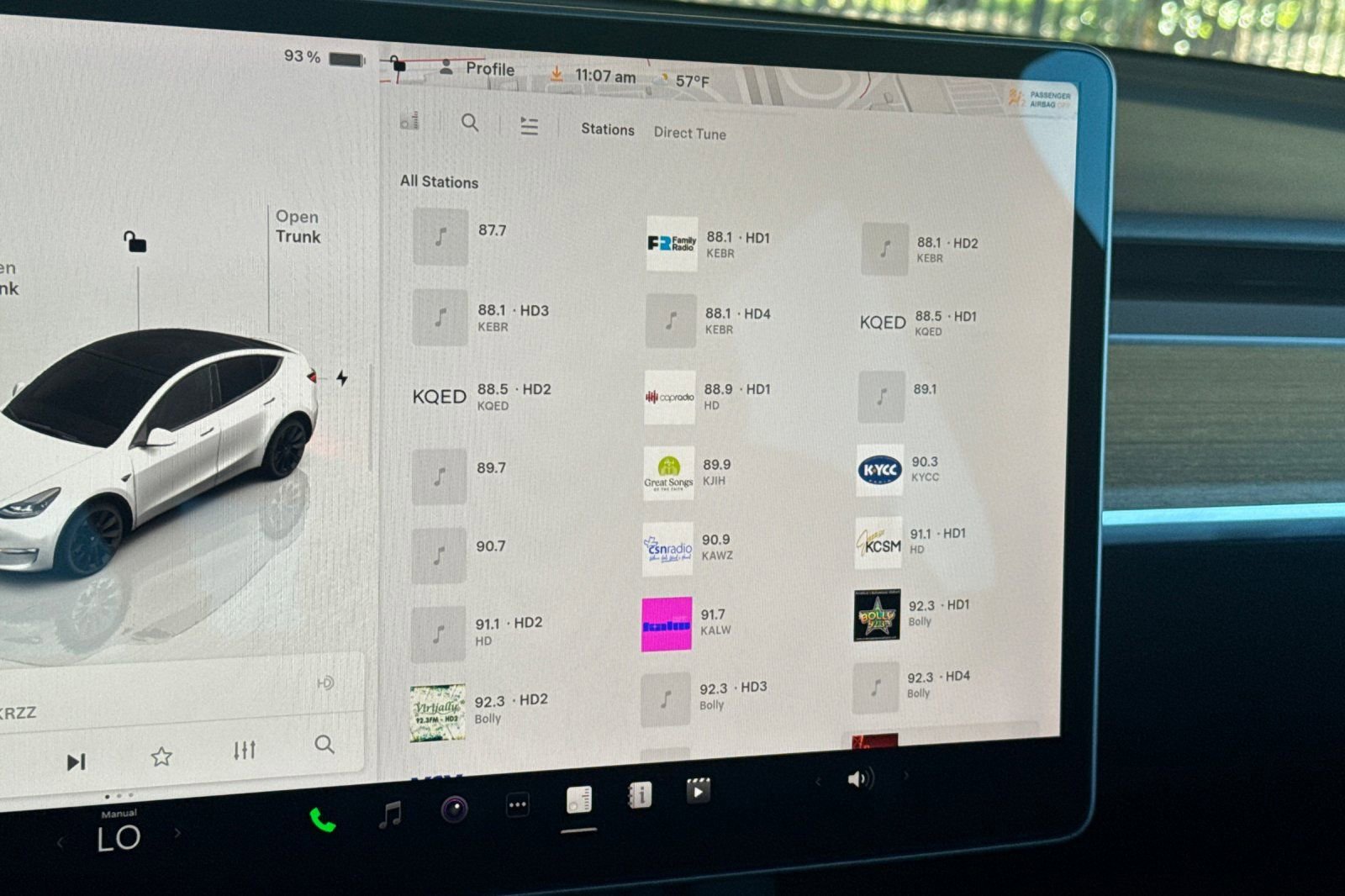 Used 2023 Tesla Model Y Long Range image 22