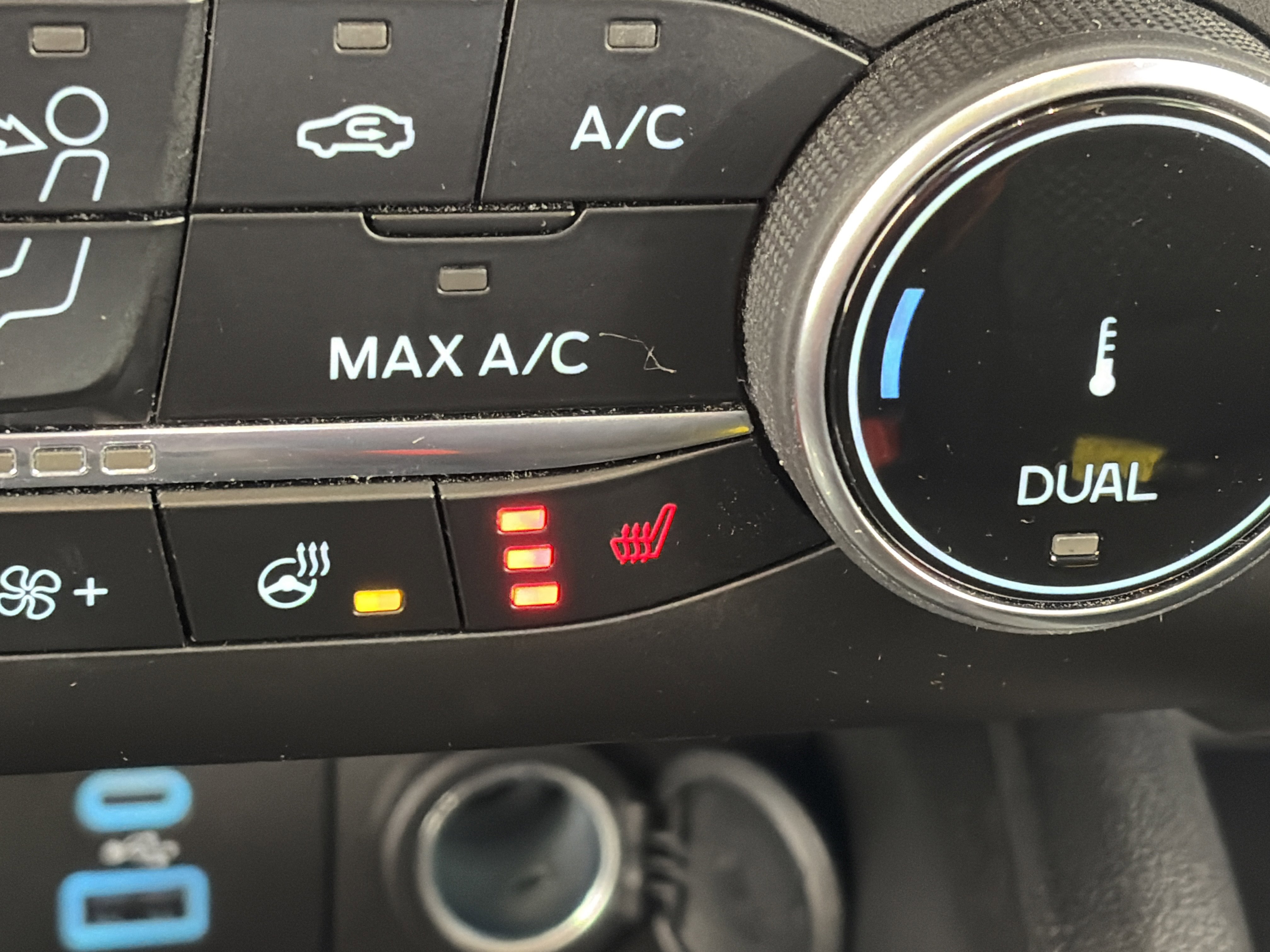 Used 2023 Ford Escape Active image 24