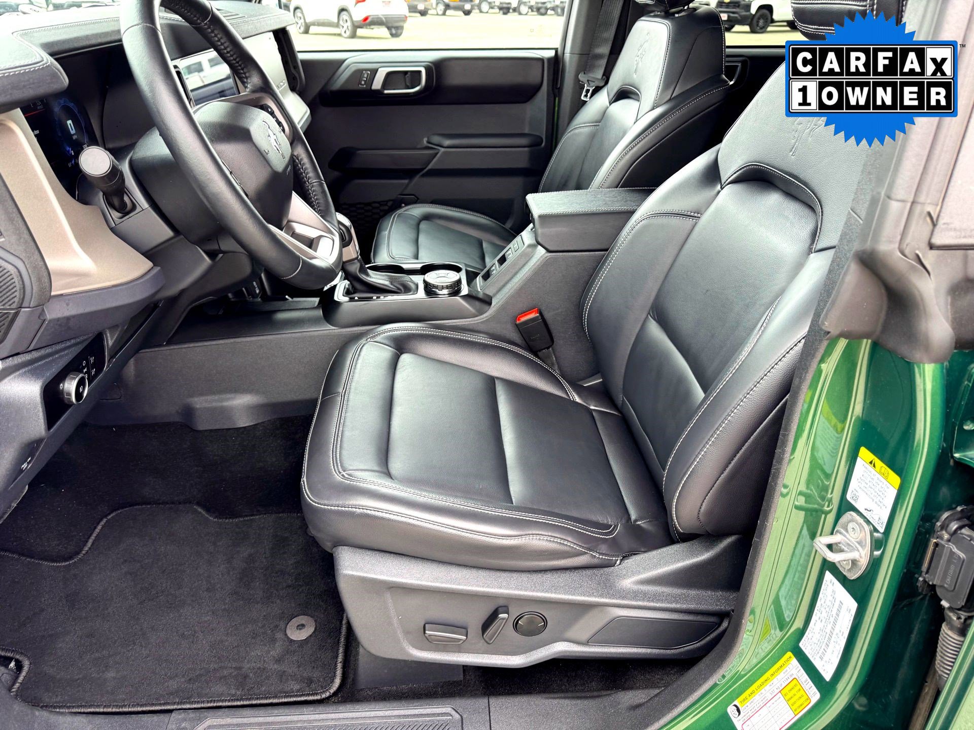 Used 2025 Ford Bronco Outer Banks image 14