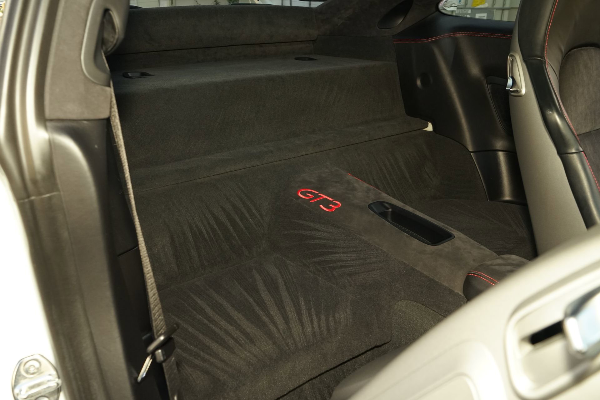 Used 2018 Porsche 911 GT3 RWD image 20