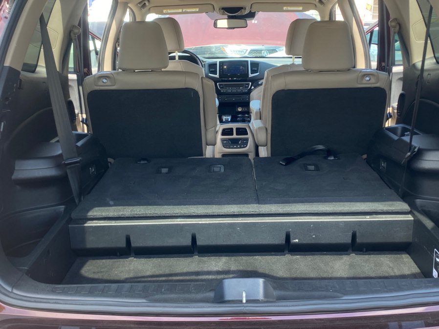 Used 2017 Honda Pilot Elite image 11
