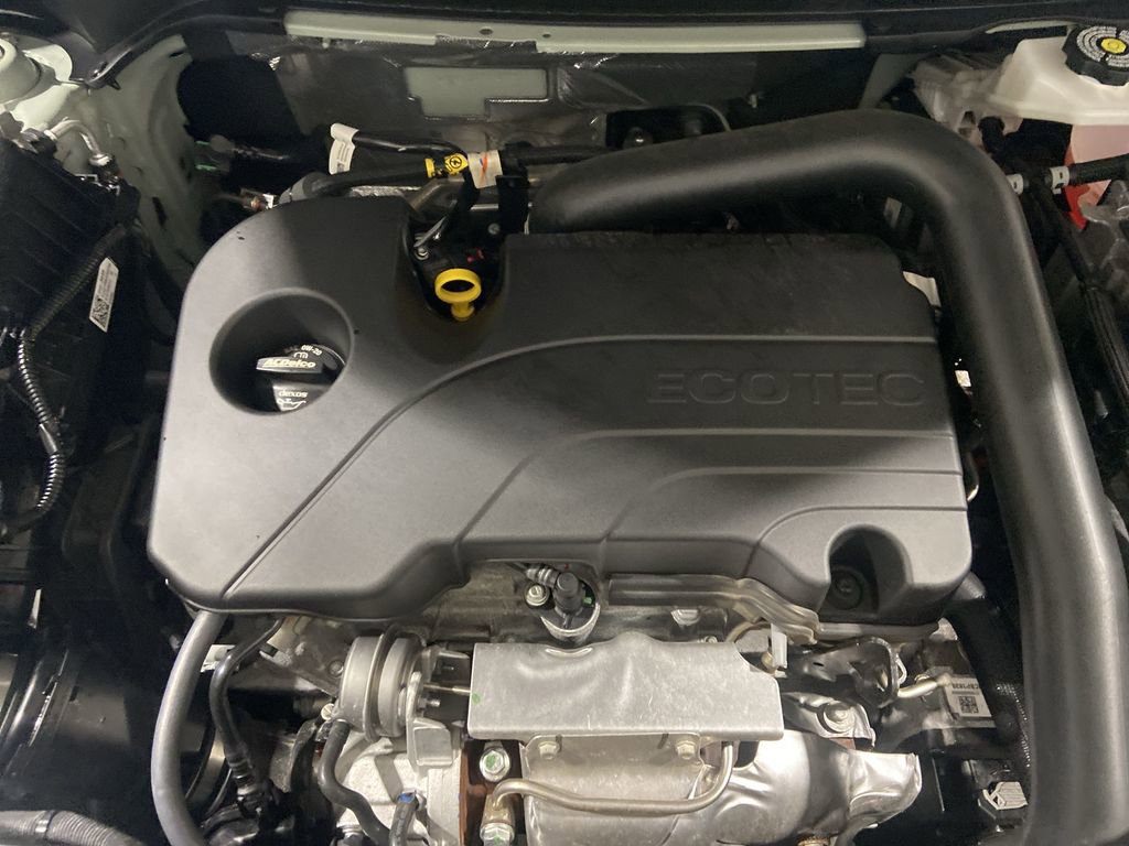 Certified 2025 Chevrolet Equinox LT w/ Convenience Package II image 29