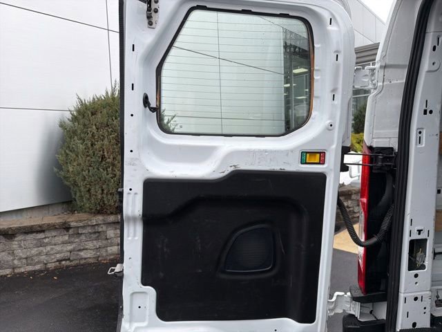 Used 2024 Ford Transit 250 Low Roof w/ Exterior Upgrade Package image 26