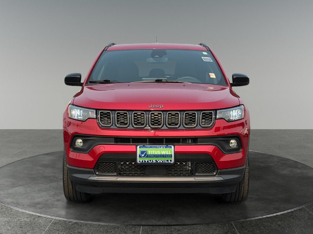 Used 2025 Jeep Compass Latitude w/ Altitude Special Edition AWD/4WD image 2