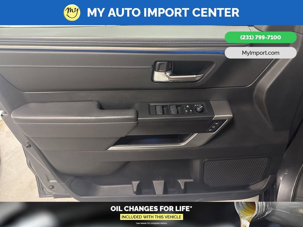 Used 2023 Toyota Tundra Platinum image 10