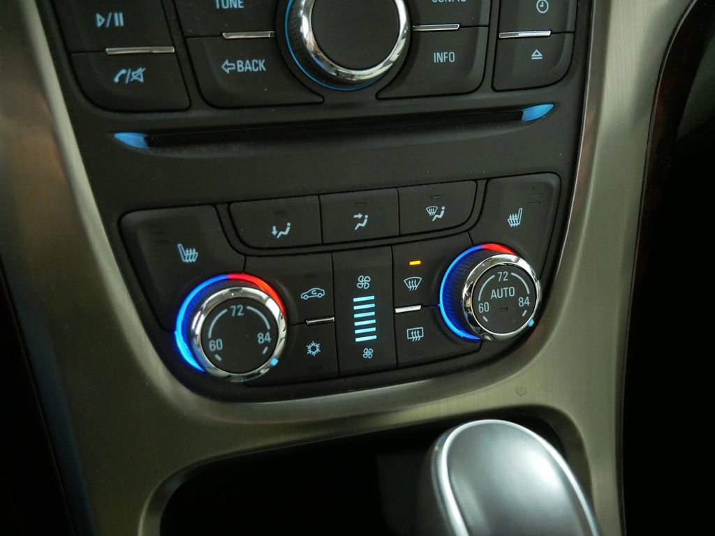 Used 2015 Buick Verano Convenience image 21