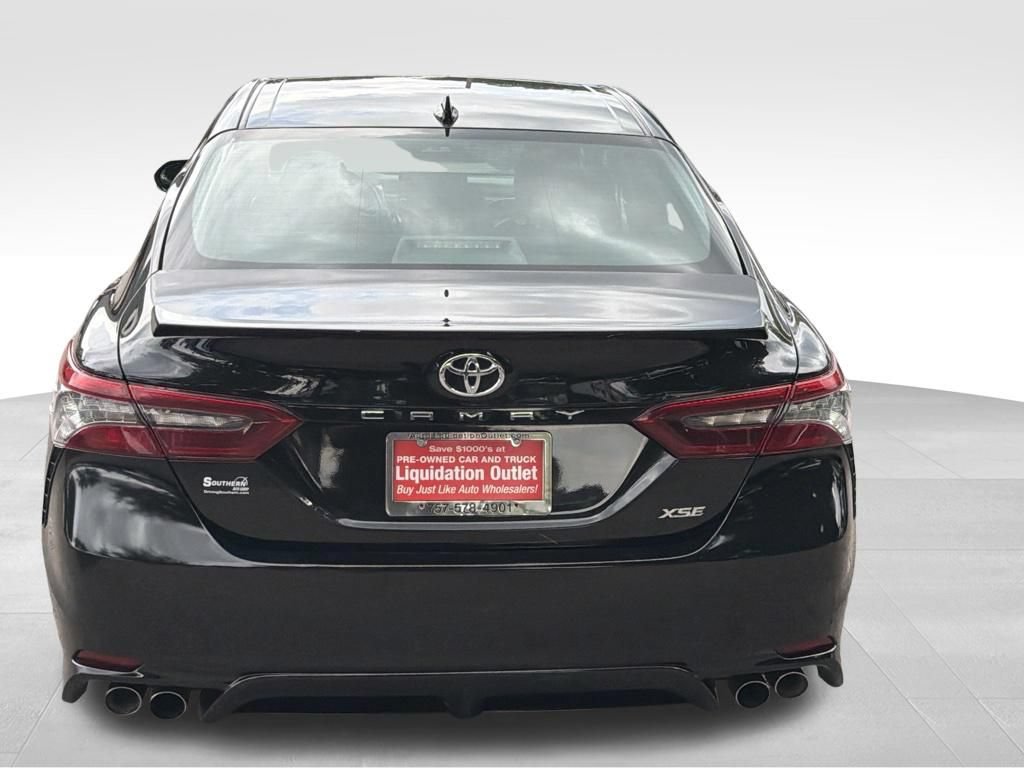 Used 2024 Toyota Camry XSE FWD image 9