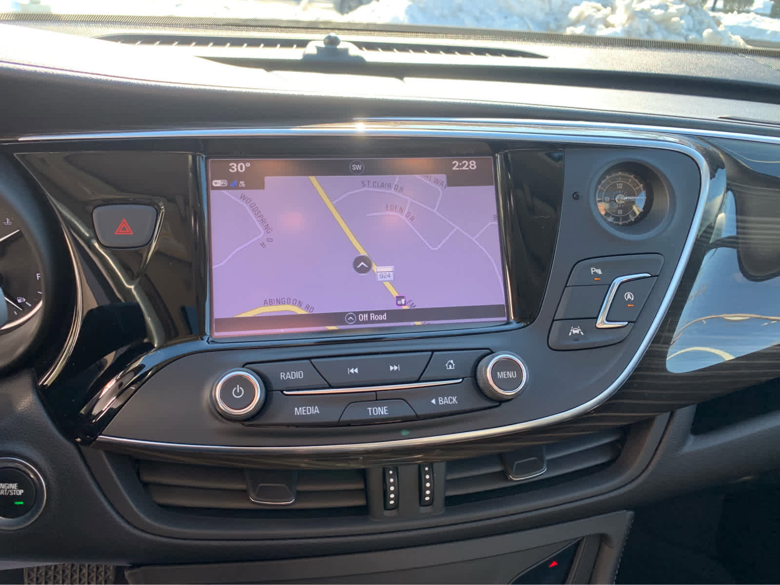 Used 2019 Buick Envision Premium w/ LPO, Active Package image 18