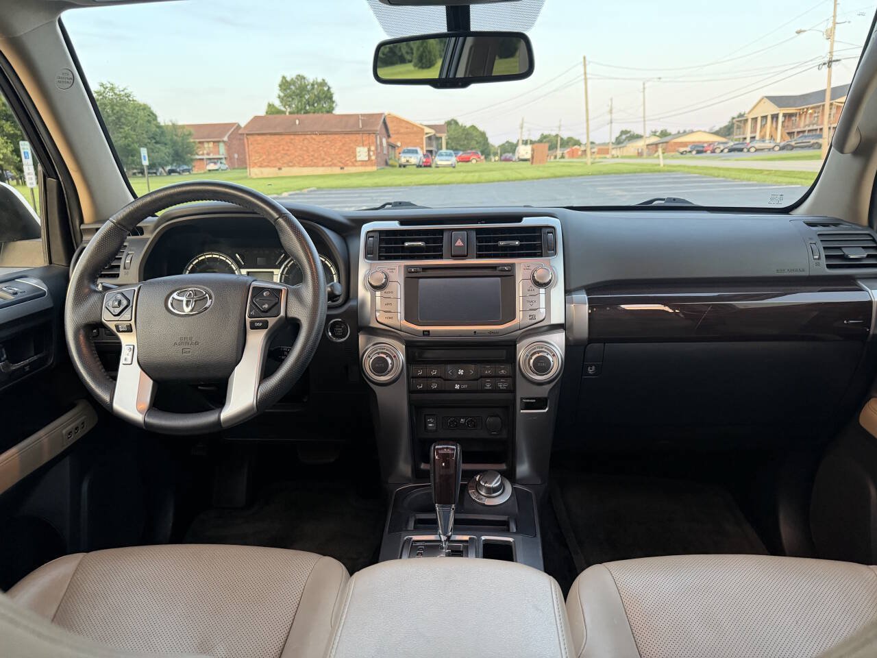 Used 2014 Toyota 4Runner Limited AWD/4WD image 26
