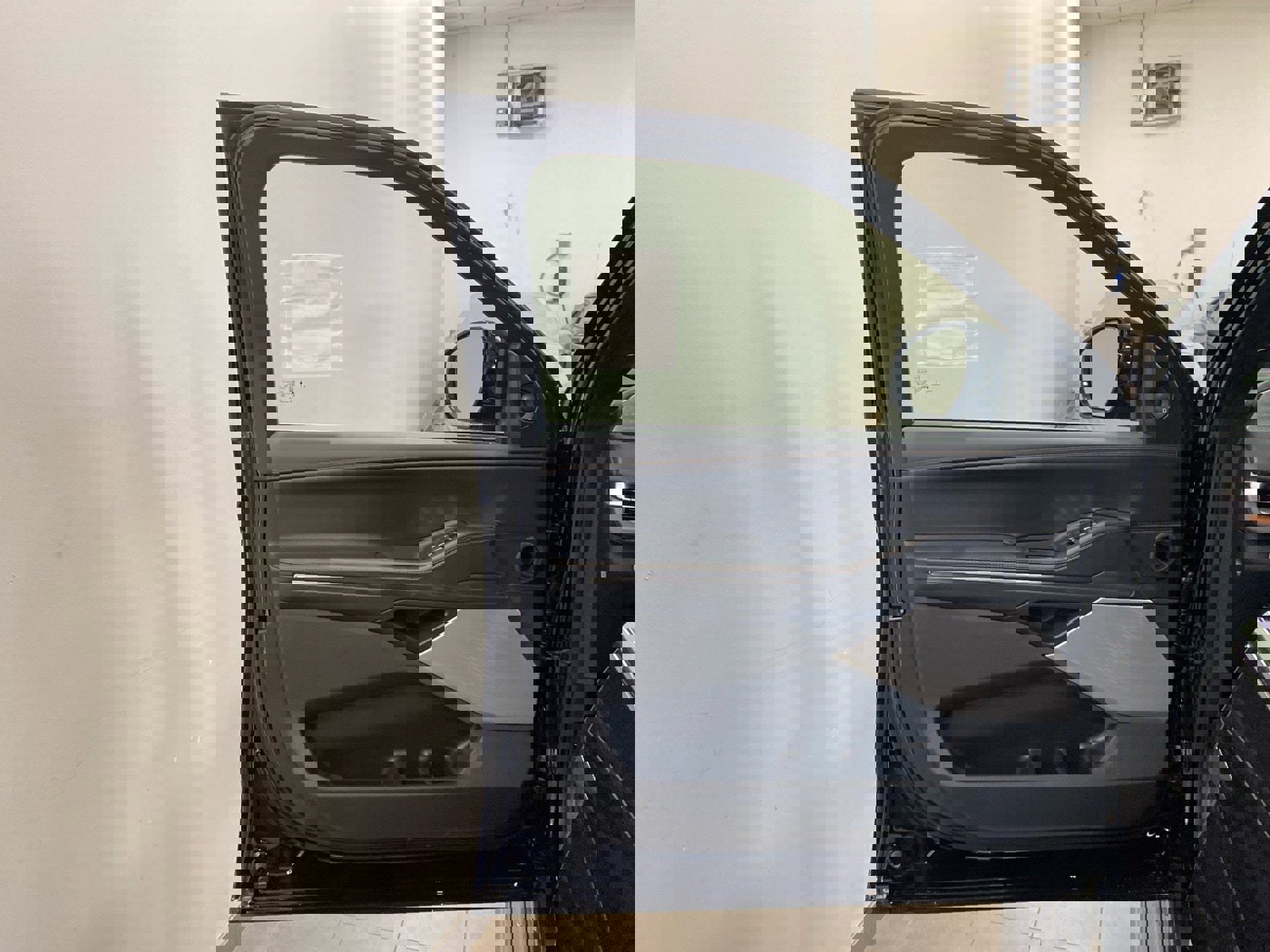 New 2026 Lincoln Navigator Black Label image 19