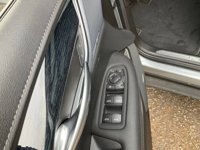 New 2026 Cadillac XT5 Premium Luxury w/ Driver Assist Package FWD image 5