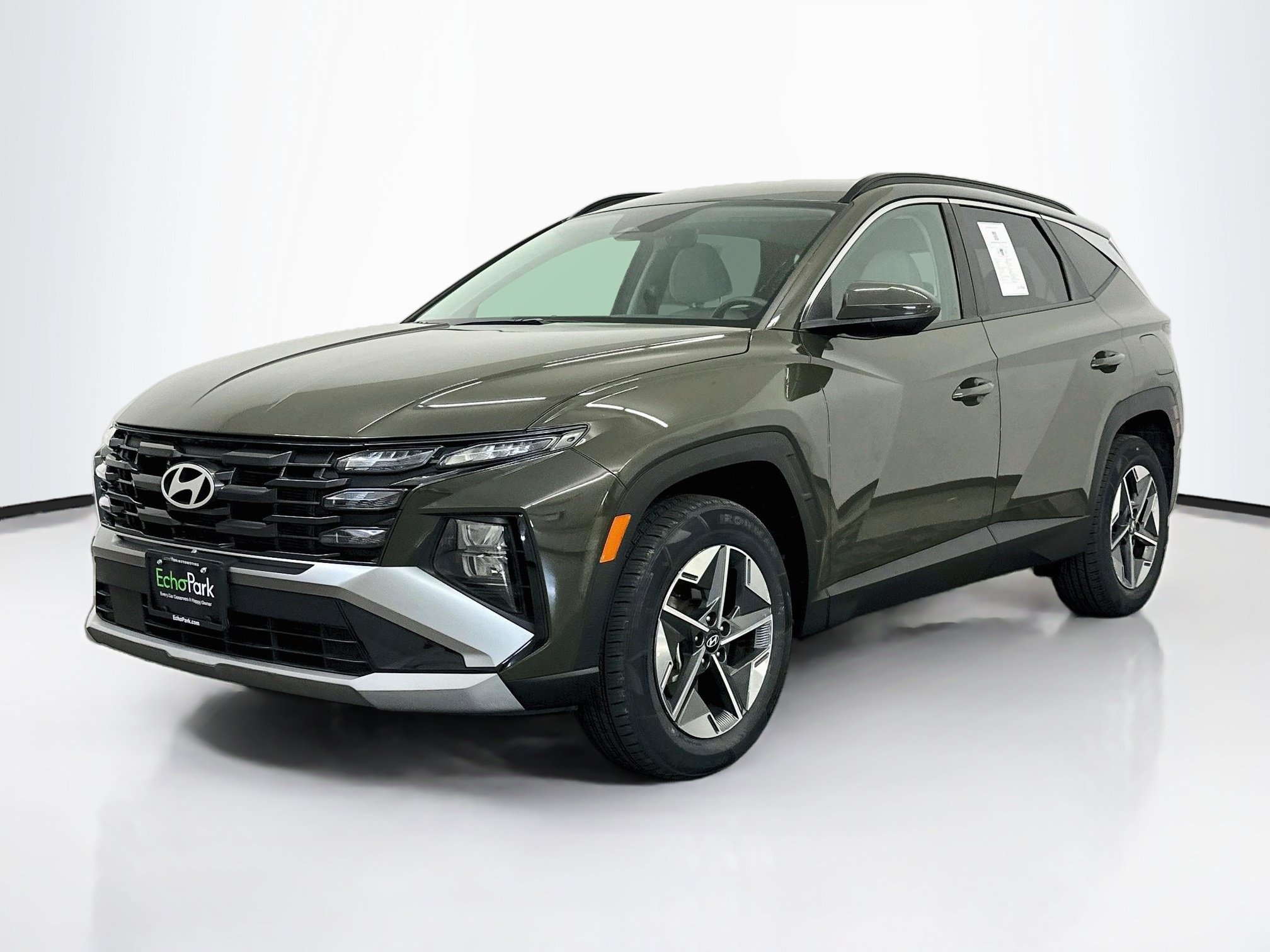 Used 2025 Hyundai Tucson SEL AWD/4WD image 3