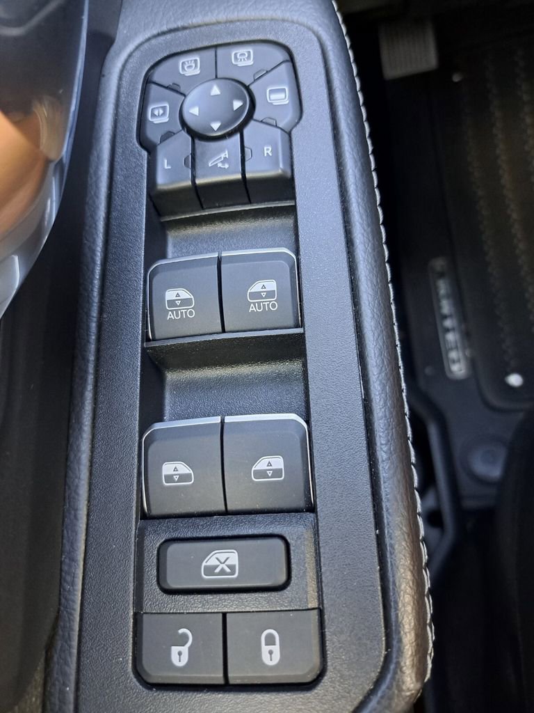 Used 2025 RAM 2500 Laramie w/ Night Edition image 14