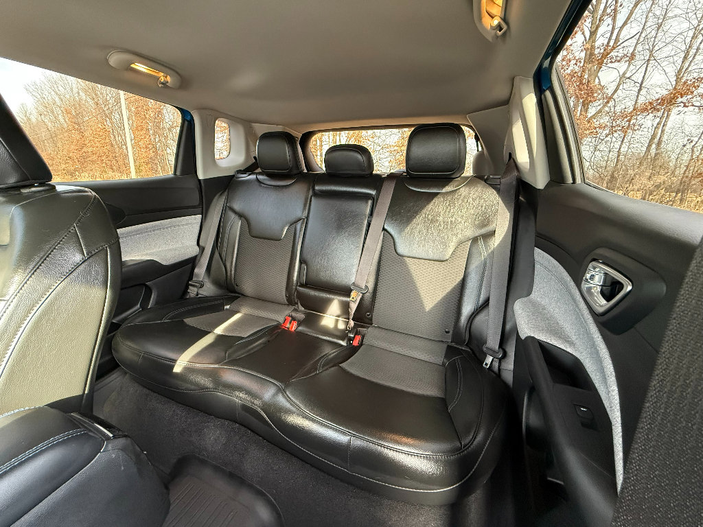 Used 2022 Jeep Compass Latitude w/ Convenience Group image 22