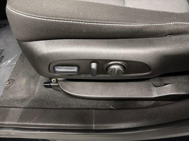 Certified 2024 Chevrolet Blazer LT w/ Convenience Package image 20