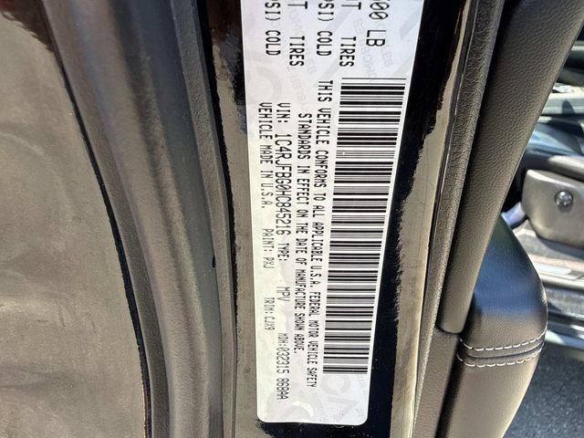 Used 2017 Jeep Grand Cherokee Limited AWD/4WD image 29