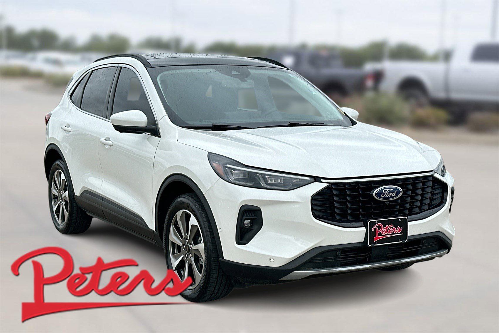 Used 2024 Ford Escape Platinum w/ Premium Technology Package image 1