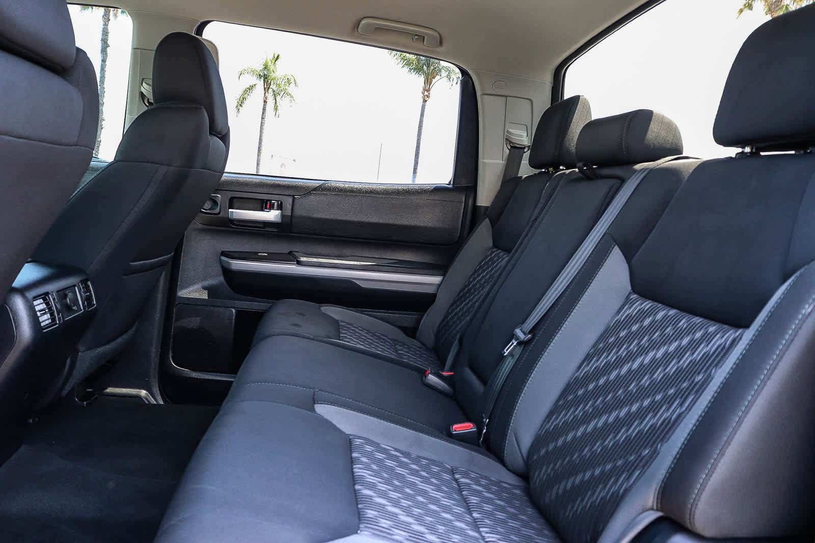 Used 2019 Toyota Tundra SR5 w/ TRD Off Road Package AWD/4WD image 26