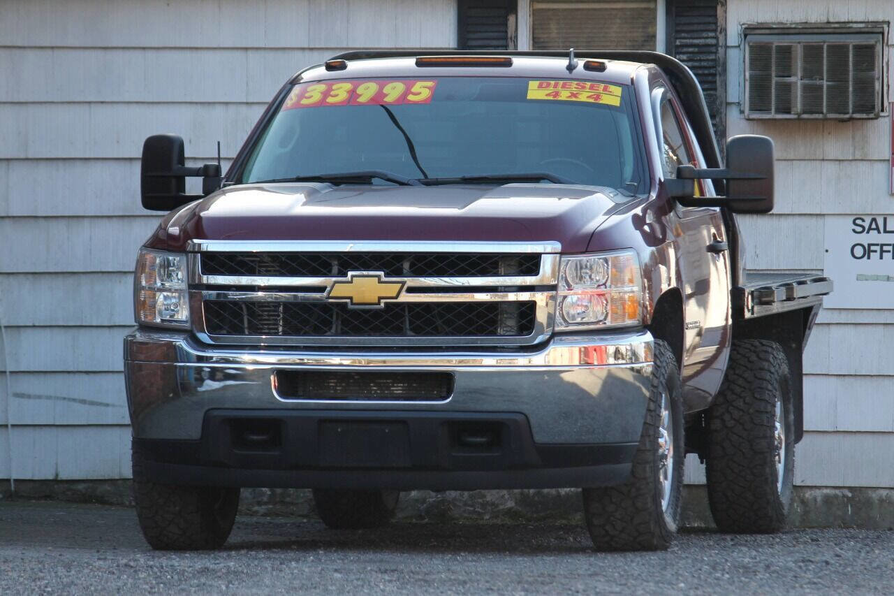 Used 2013 Chevrolet Silverado 3500 LT w/ Convenience Package image 12