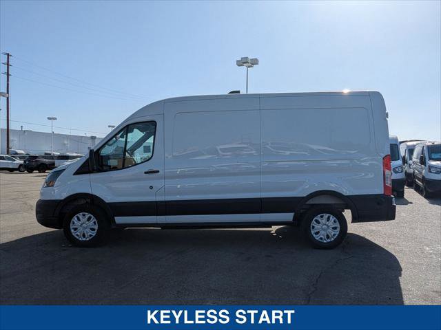 New 2026 Ford E-Transit 148 Medium Roof w/ Load Area Protection Package RWD image 2