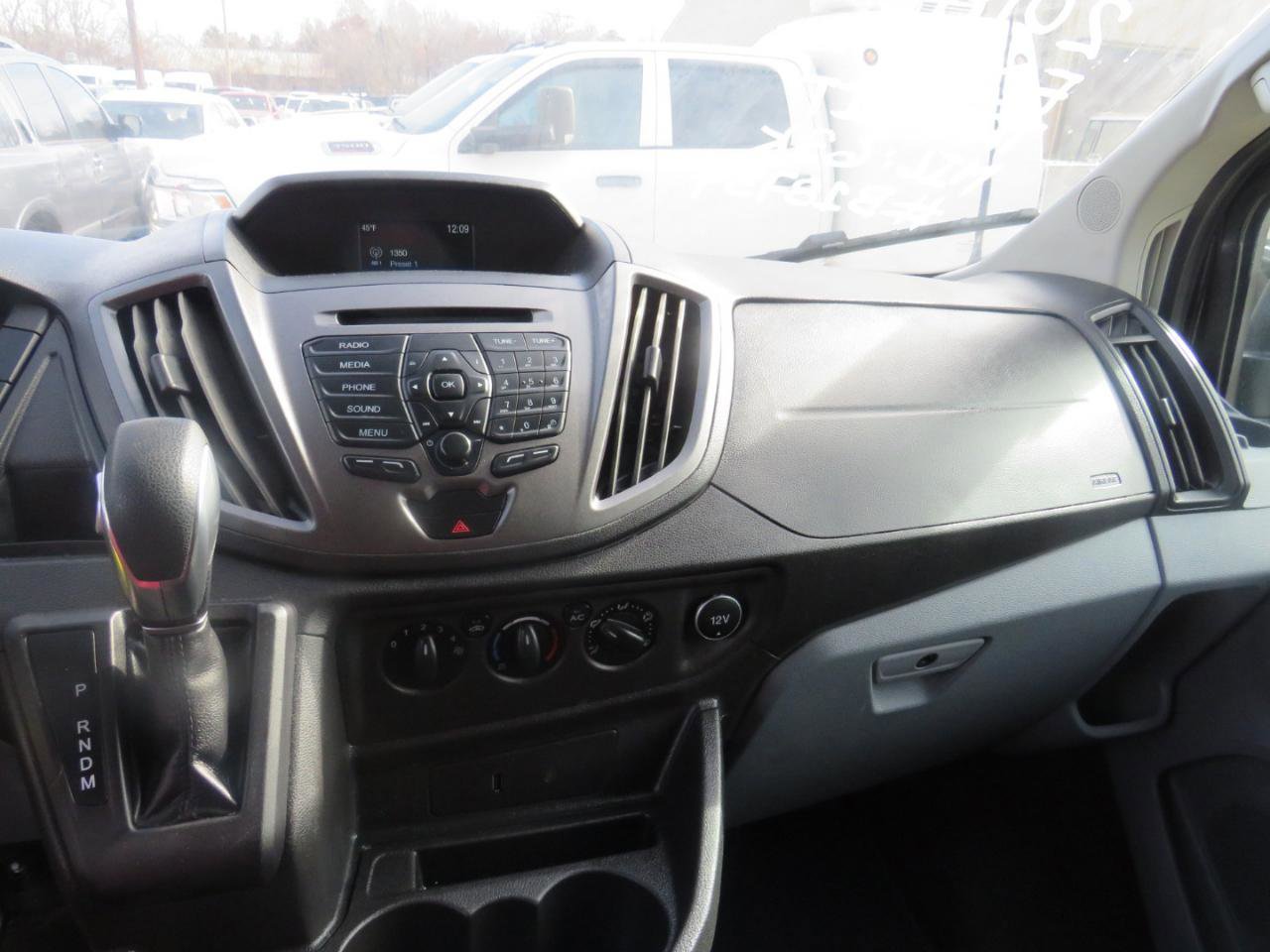 Used 2018 Ford Transit 150 XL RWD image 16
