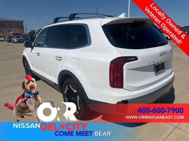 Used 2025 Kia Telluride S AWD/4WD image 3