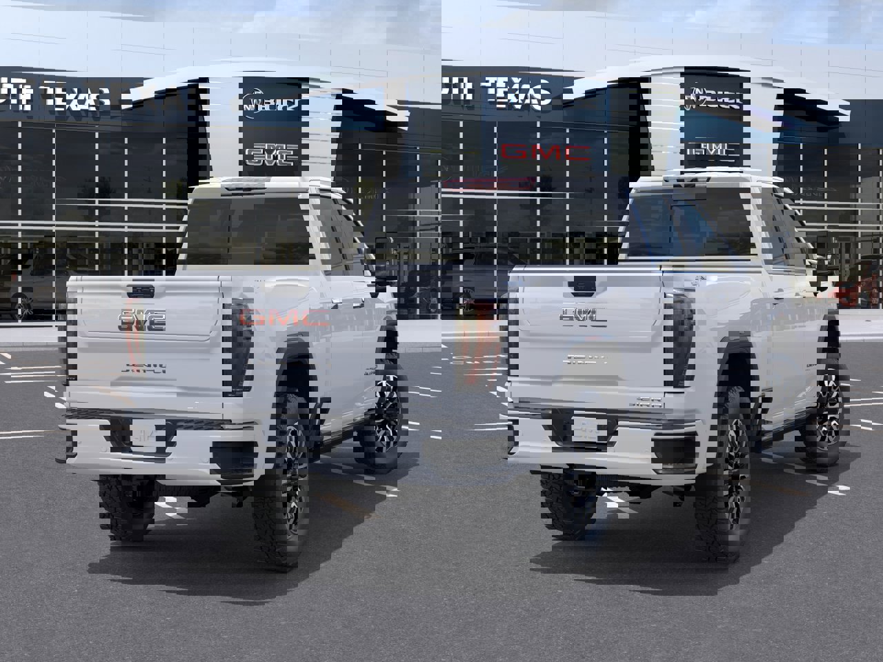 New 2026 GMC Sierra 2500 Denali Ultimate AWD/4WD image 4