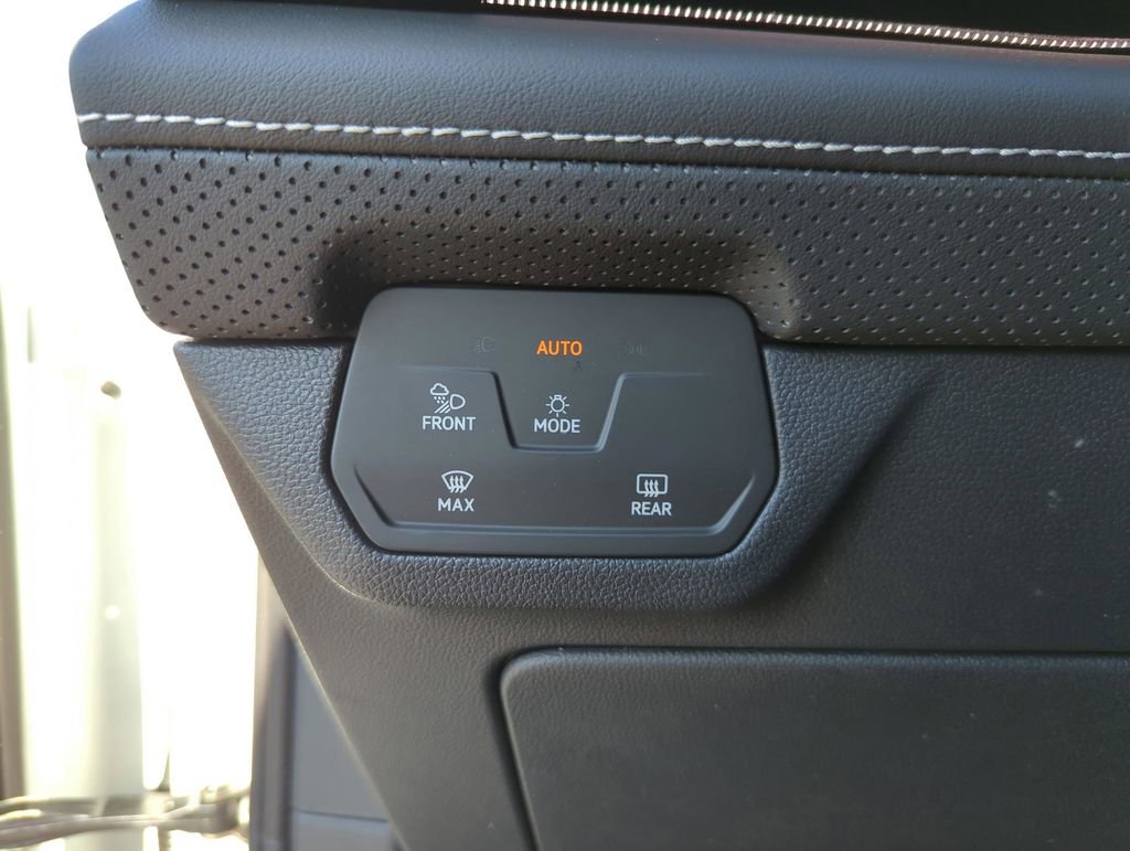 New 2026 Volkswagen Atlas SEL Premium R-Line image 30