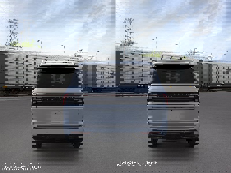 New 2026 Lincoln Navigator L Reserve image 5