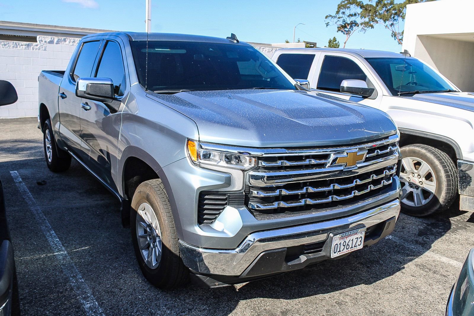 Used 2024 Chevrolet Silverado 1500 LT image 3