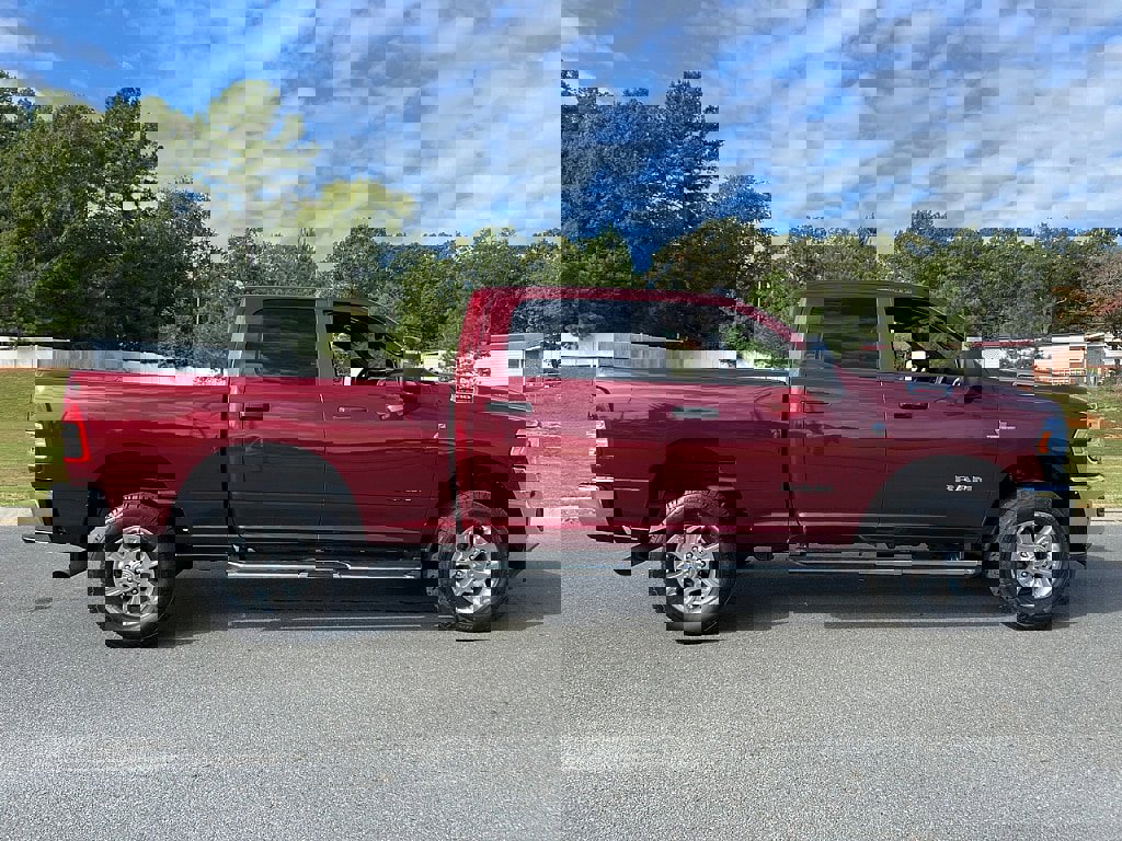 Used 2024 RAM 2500 Big Horn image 2
