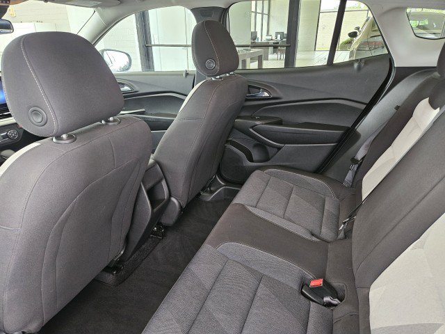 Used 2024 Chevrolet Trax LS FWD image 8
