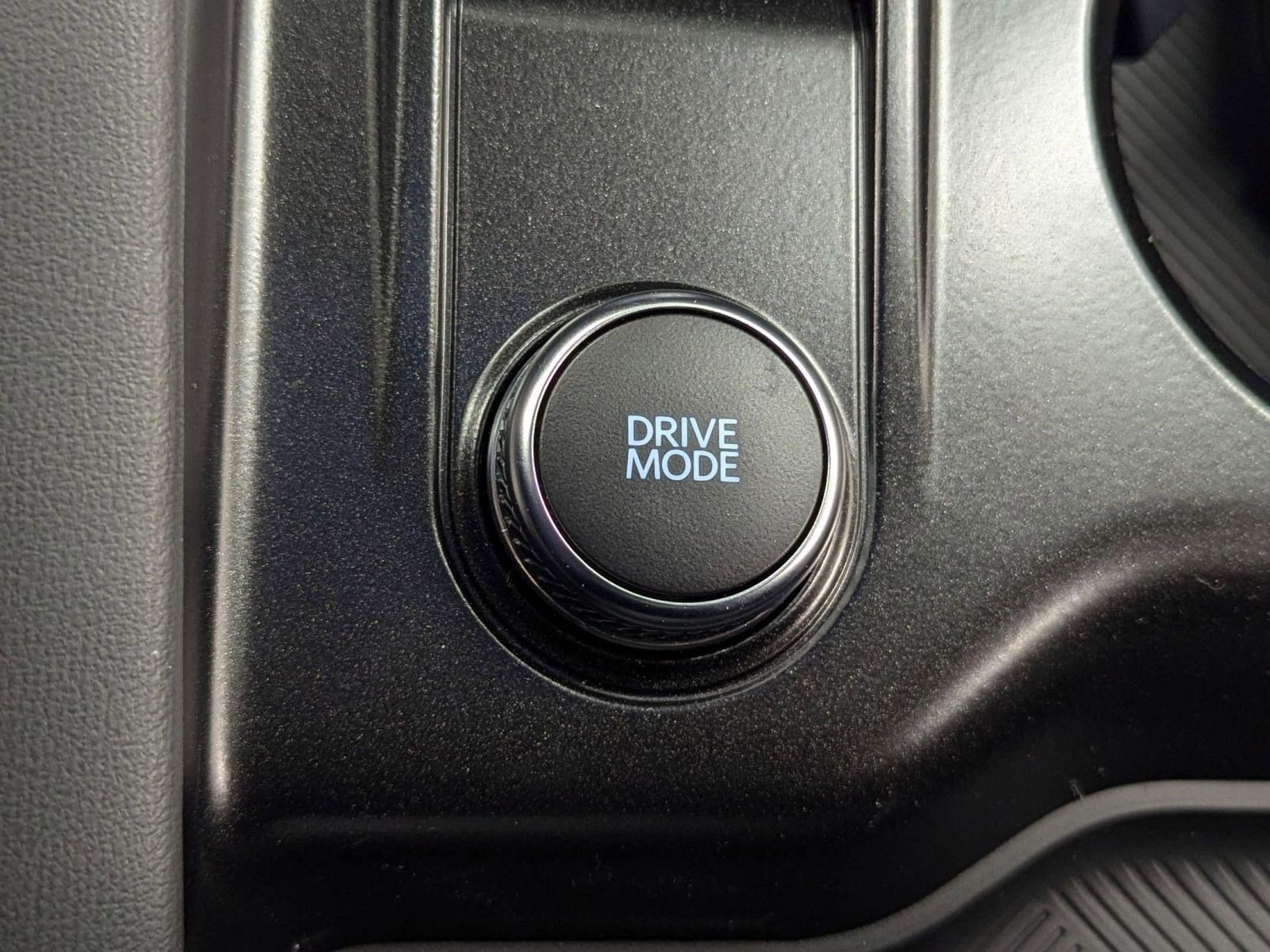 New 2026 Ford Explorer Active w/ Active Comfort Package image 29