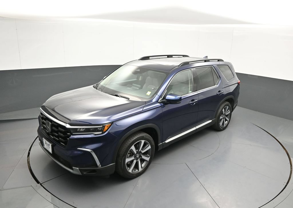 Certified 2024 Honda Pilot Touring image 37