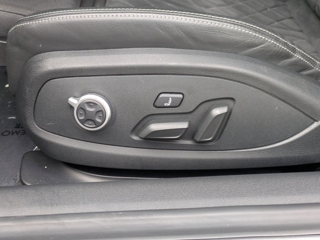 Used 2023 Audi S5 Premium Plus w/ Premium Plus AWD/4WD image 20