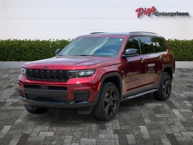 Used 2024 Jeep Grand Cherokee L Altitude AWD/4WD image 4