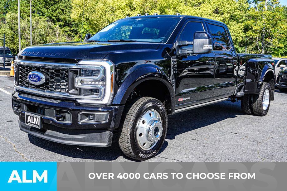 Used 2025 Ford F450 Platinum w/ FX4 Off-Road Package image 3