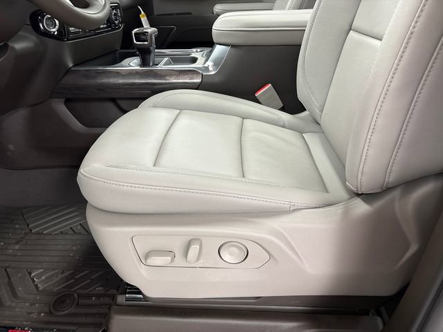 New 2026 Chevrolet Silverado 1500 LTZ w/ LTZ Premium Package image 12