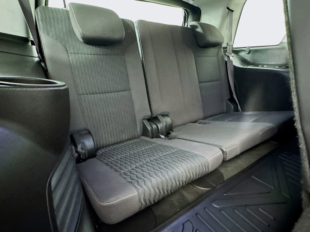 Used 2015 Chevrolet Tahoe LS image 32