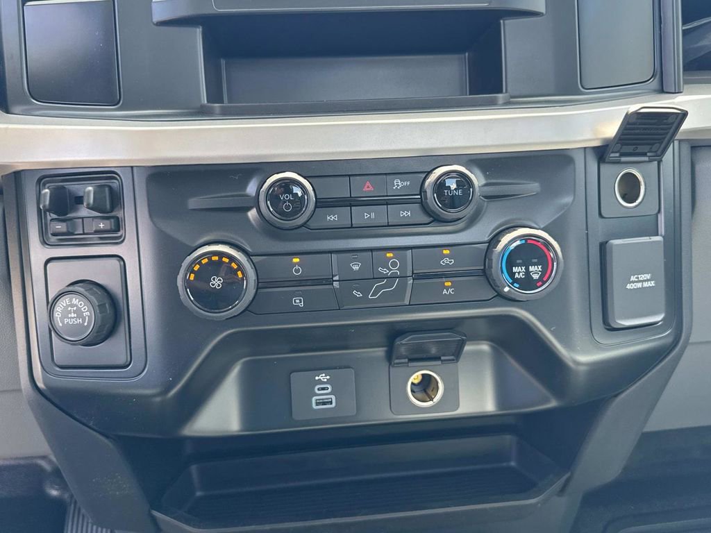 New 2025 Ford F350 XL w/ XL Chrome Package image 14