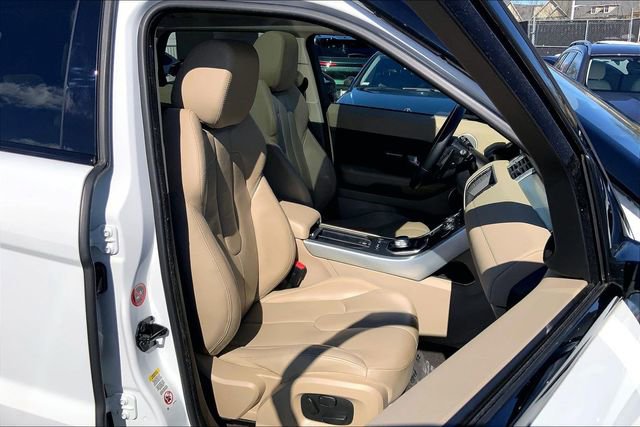 Used 2013 Land Rover Range Rover Evoque Pure Premium image 7