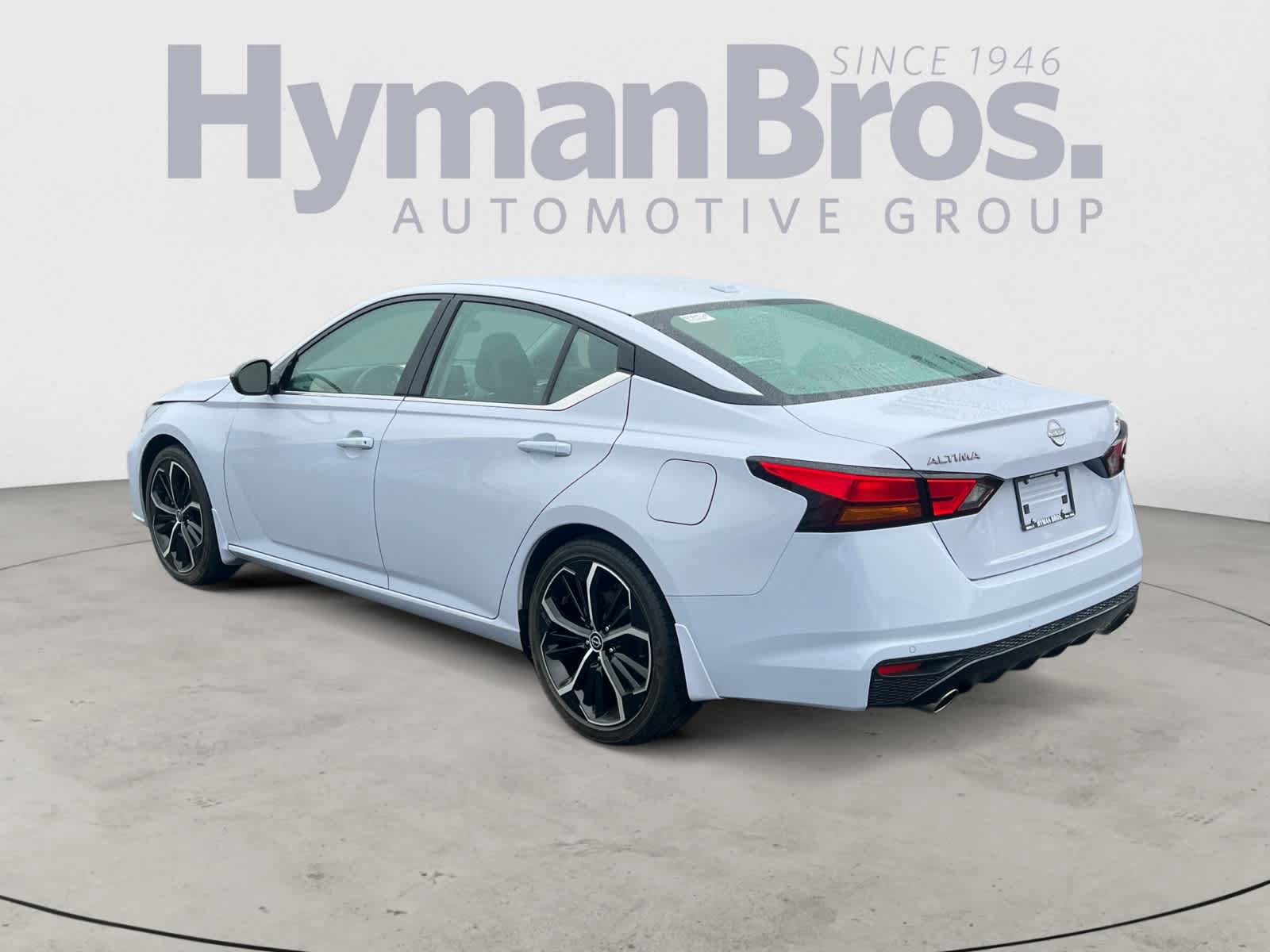 Used 2024 Nissan Altima 2.5 SR FWD image 6